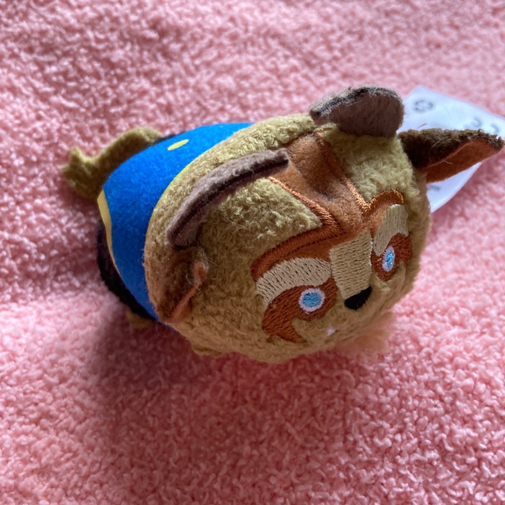 NWOT Beast Tsum Tsum 💛